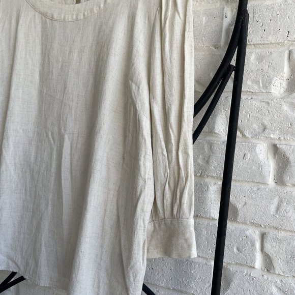 Womens Worthington 3/4‎ Sleeve Blouse Oatmeal With Back Closure Accents - Picture 3 of 5